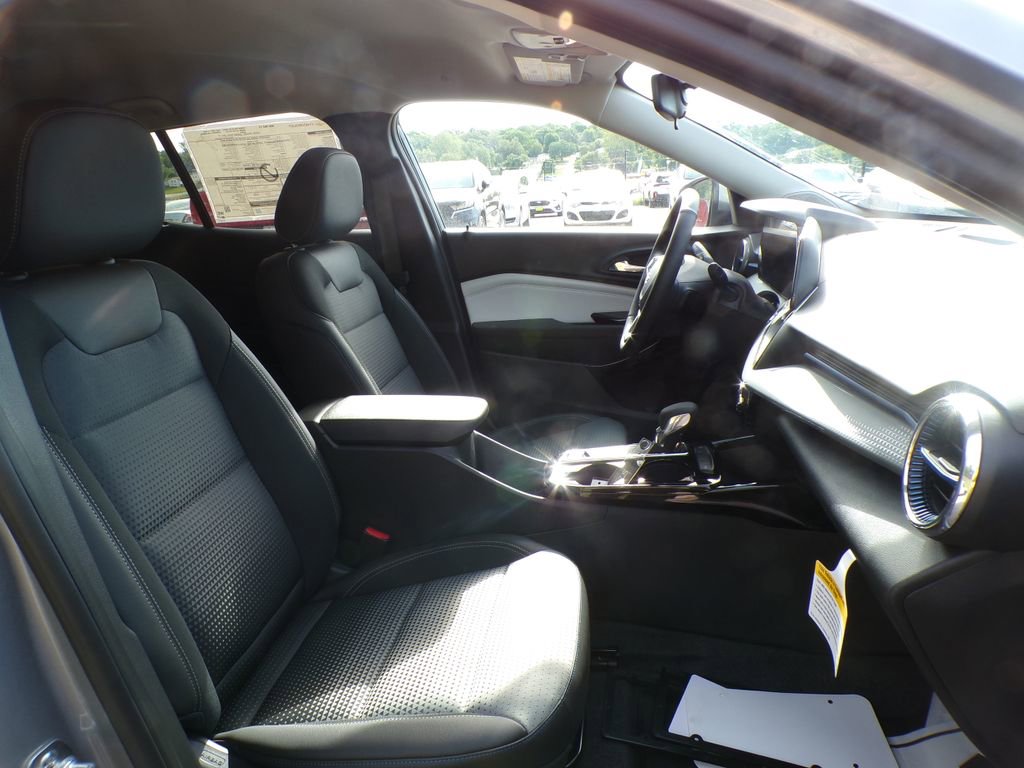 2026 Chevrolet Trax LT - Photo 15