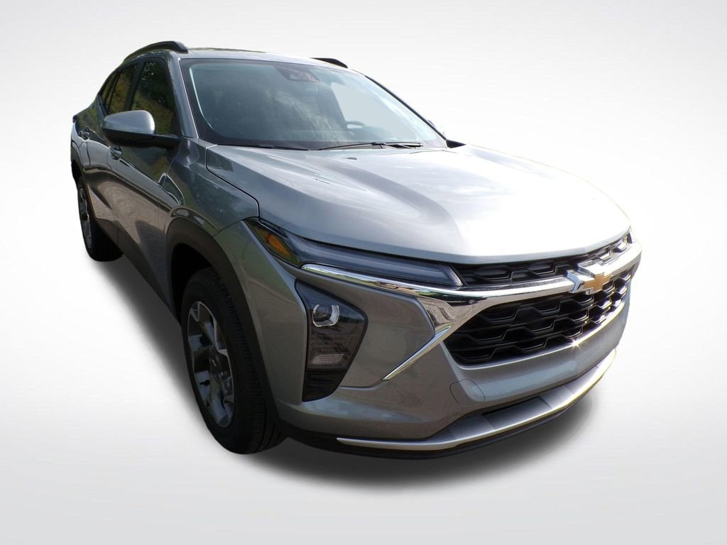 2026 Chevrolet Trax LT - Photo 9