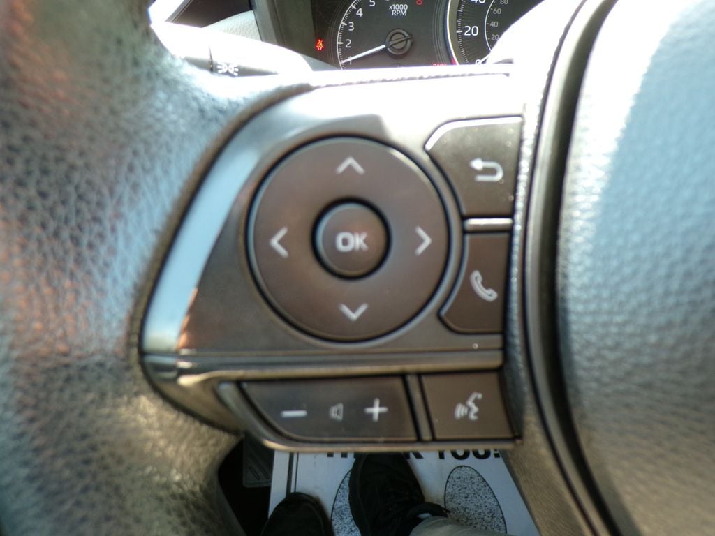 2021 Toyota Corolla LE - Photo 30
