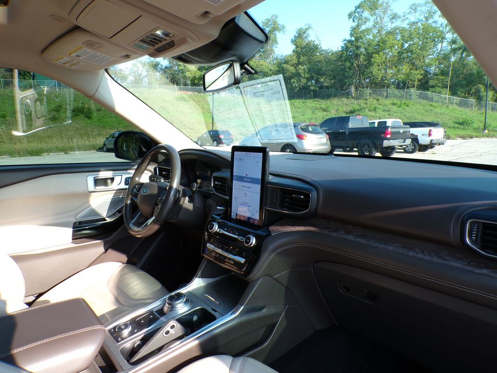2021 Ford Explorer Platinum - Photo 12