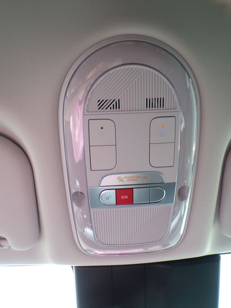 2026 Hyundai IONIQ 9 SE - Photo 38
