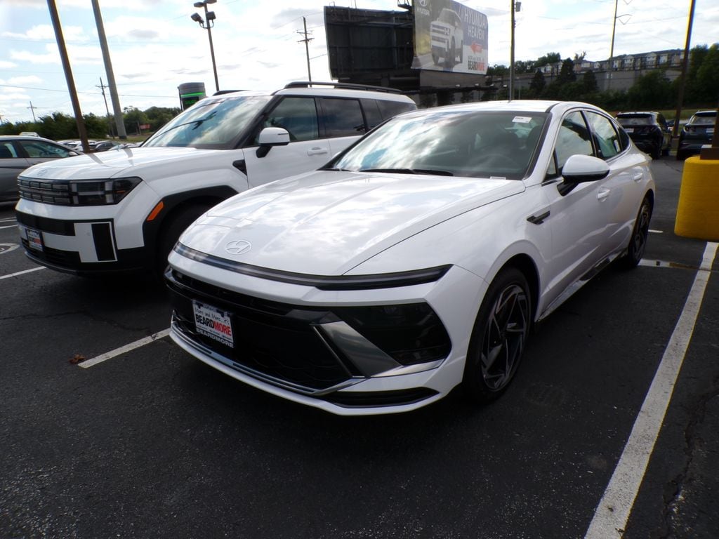 New 2026 Hyundai Sonata SEL Sport Sedan