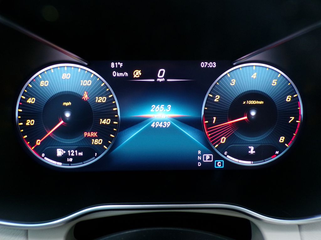 2021 Mercedes-Benz GLC GLC300 - Photo 25
