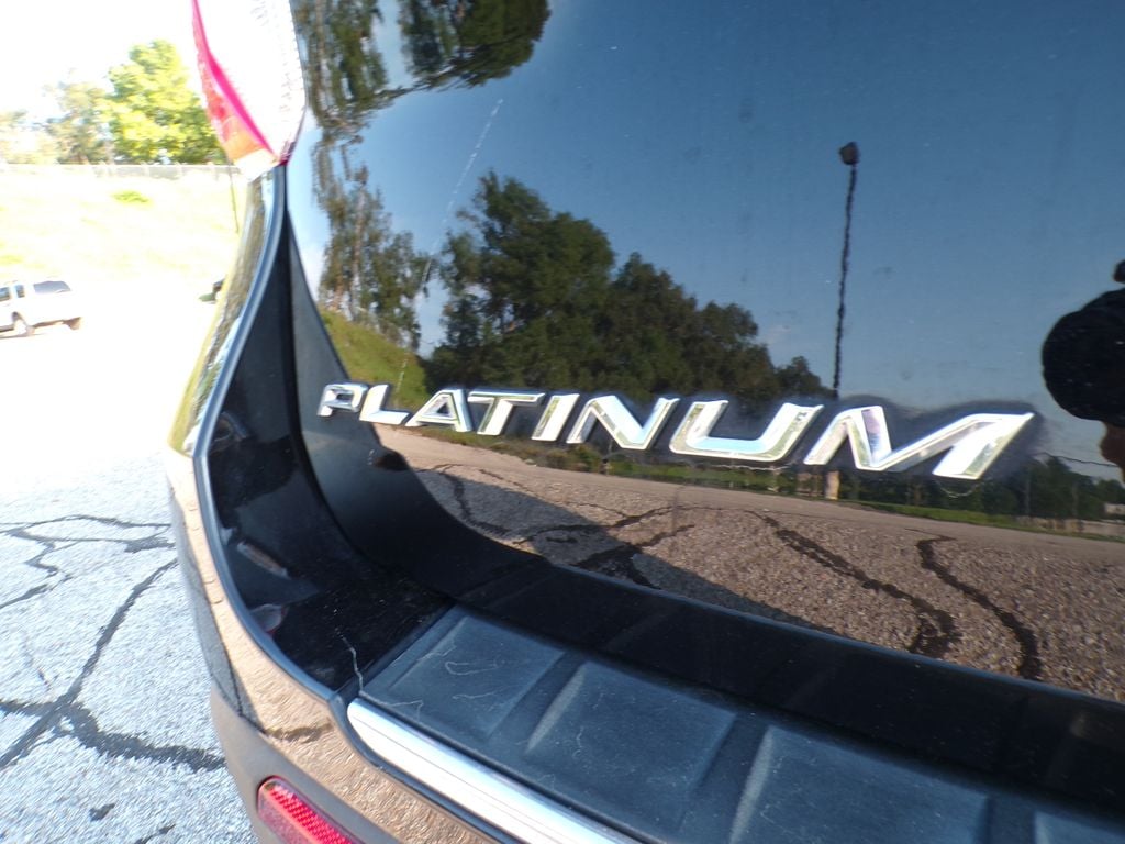 2021 Ford Explorer Platinum - Photo 15