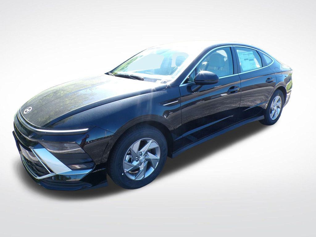 New 2026 Hyundai Sonata SE Sedan