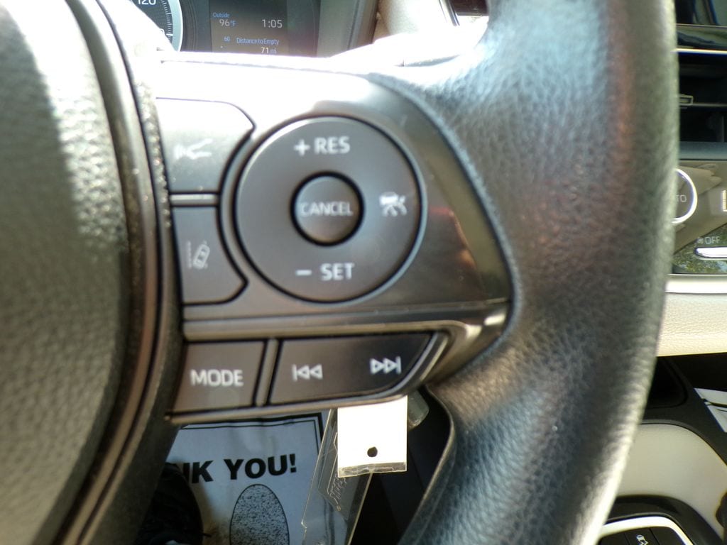2021 Toyota Corolla LE - Photo 31