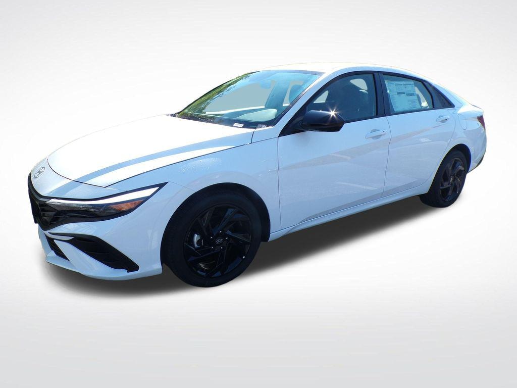 New 2026 Hyundai Elantra SEL Sport Sedan