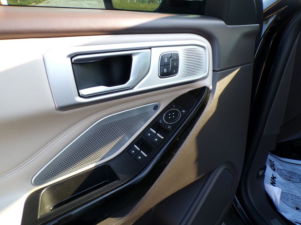 2021 Ford Explorer Platinum - Photo 27
