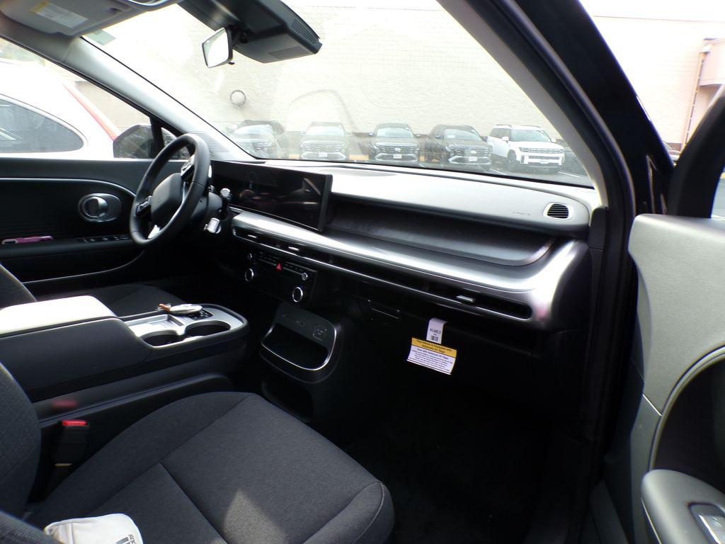 2026 Hyundai IONIQ 9 SE - Photo 22