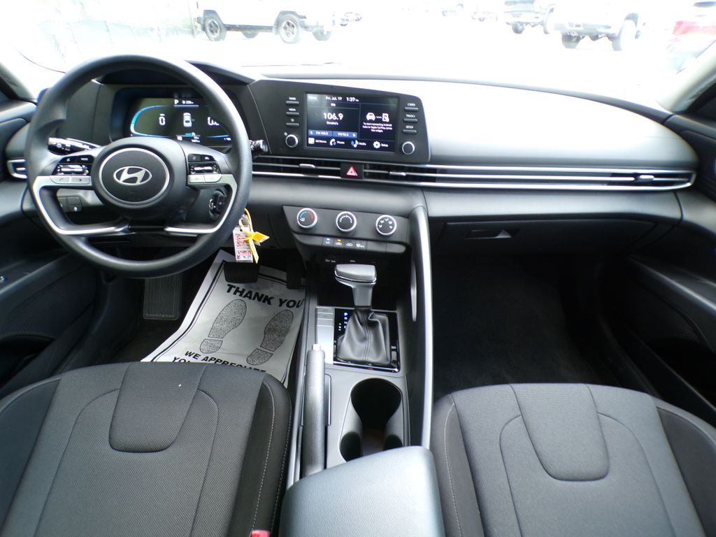 Photo 19