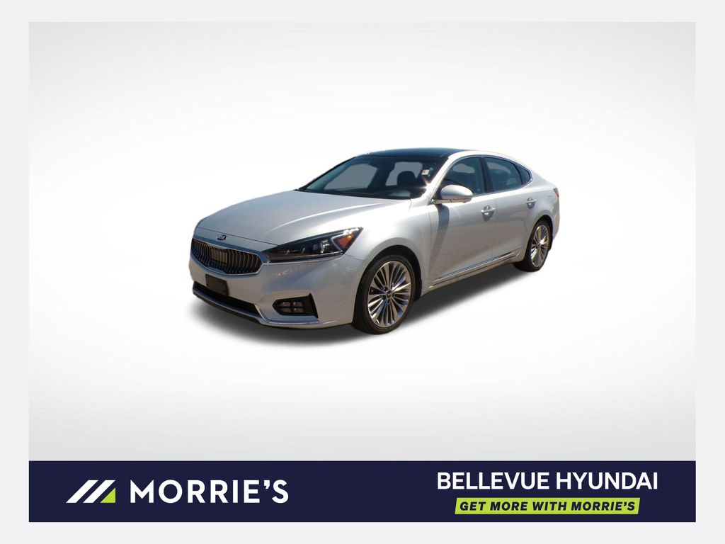 2017 Kia Cadenza Limited's photo