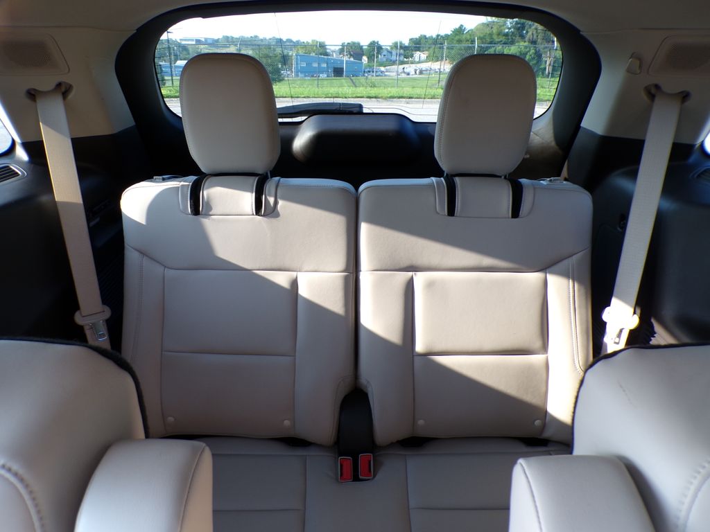 2021 Ford Explorer Platinum - Photo 21