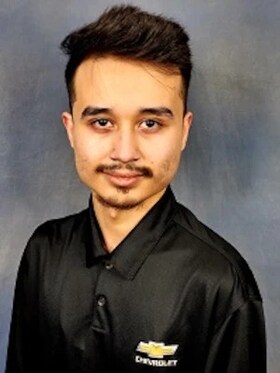 Staff member Manny Mercado from ID_f1ba8e