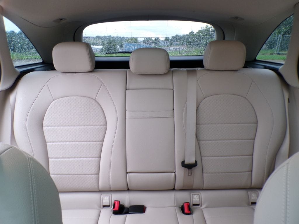 2021 Mercedes-Benz GLC GLC300 - Photo 21