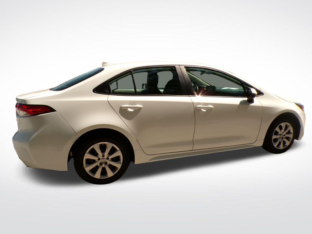 2021 Toyota Corolla LE - Photo 8