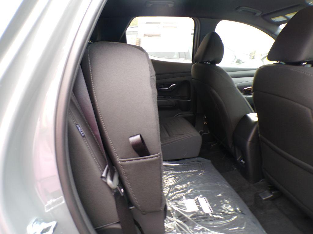 2026 Hyundai Santa Cruz SE - Photo 29