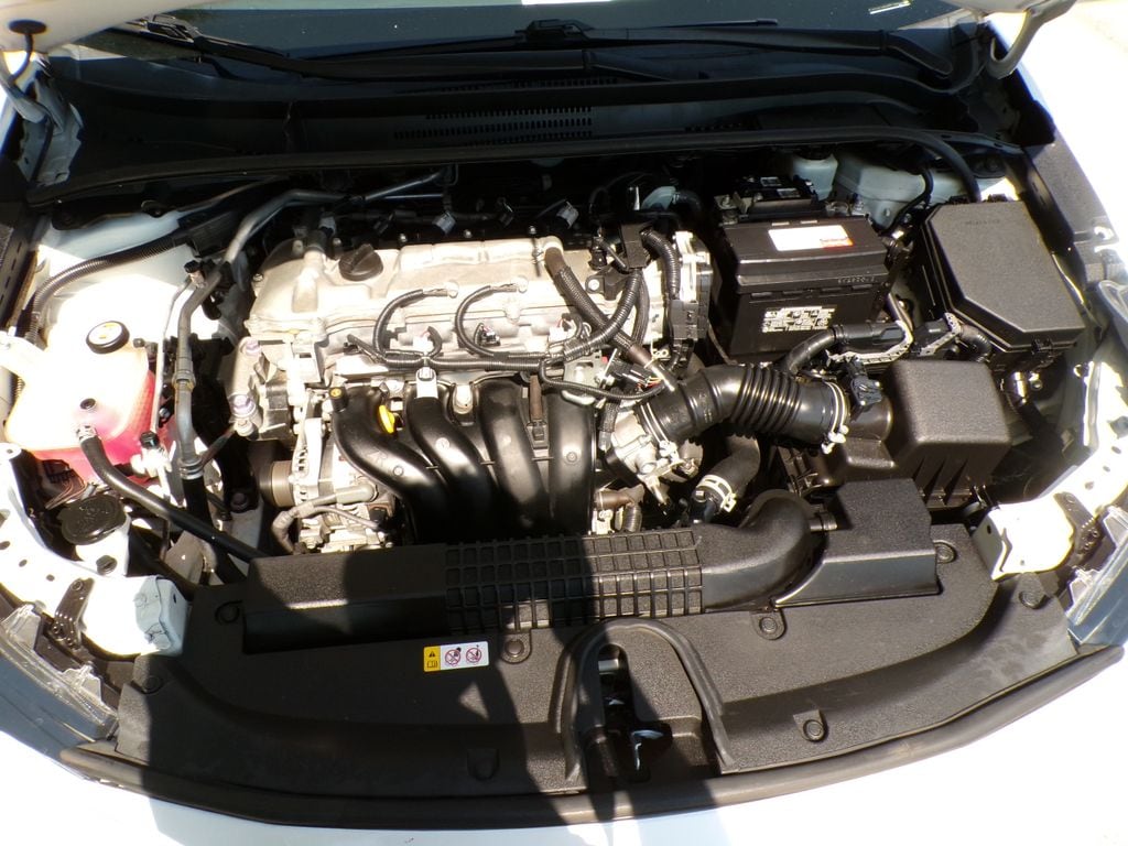 2021 Toyota Corolla LE - Photo 33