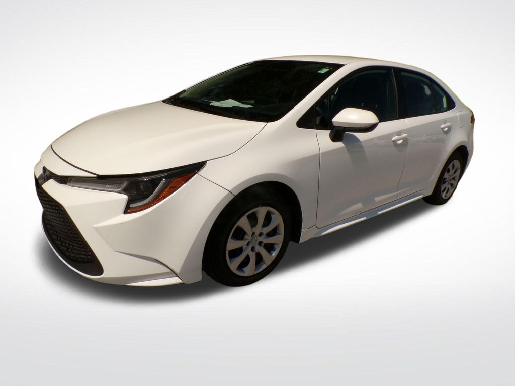 Used 2021 Toyota Corolla LE Sedan