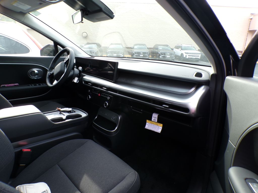 2026 Hyundai IONIQ 9 SE - Photo 22
