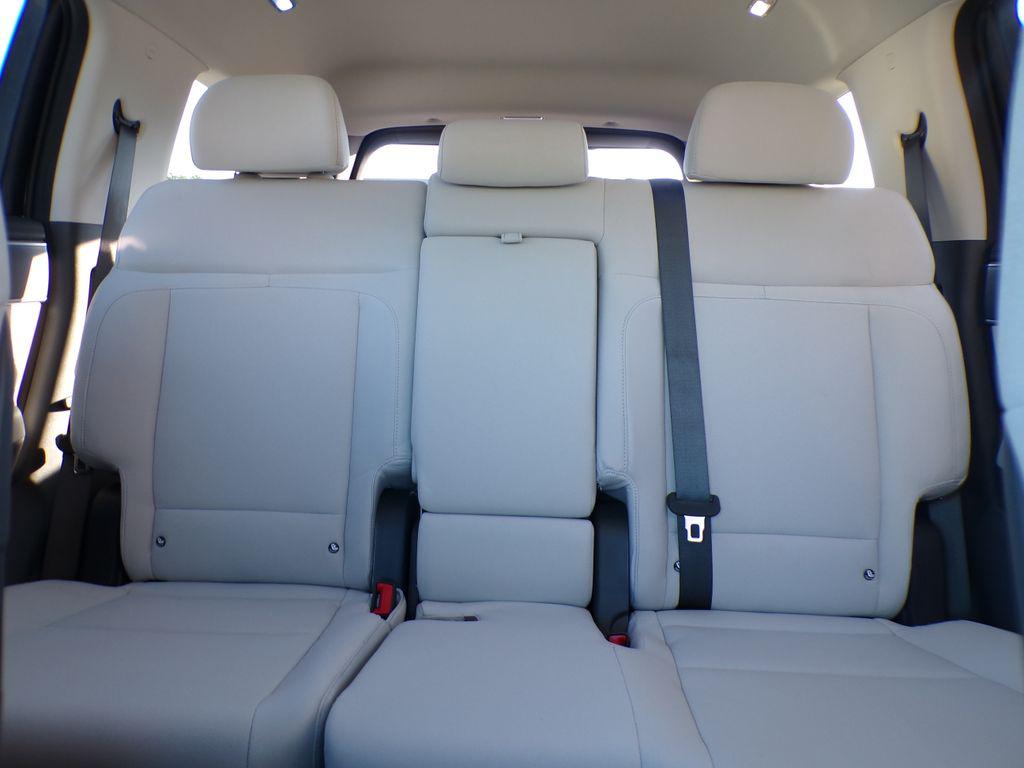 2026 Hyundai Santa Fe SE - Photo 16