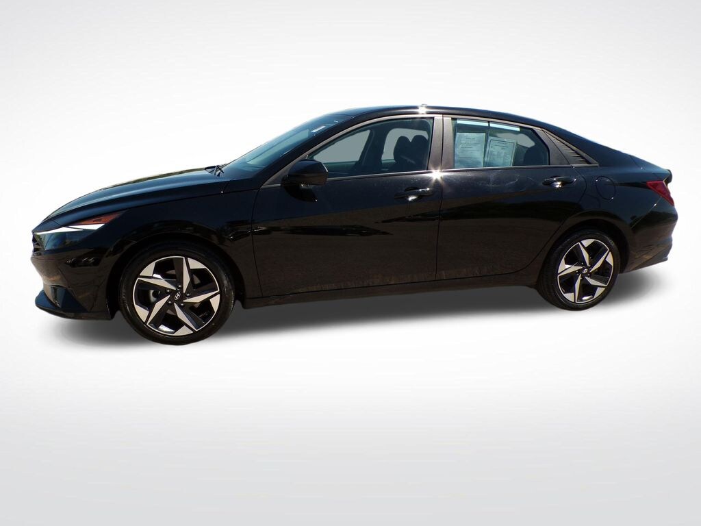 Certified 2023 Hyundai Elantra SEL Sedan