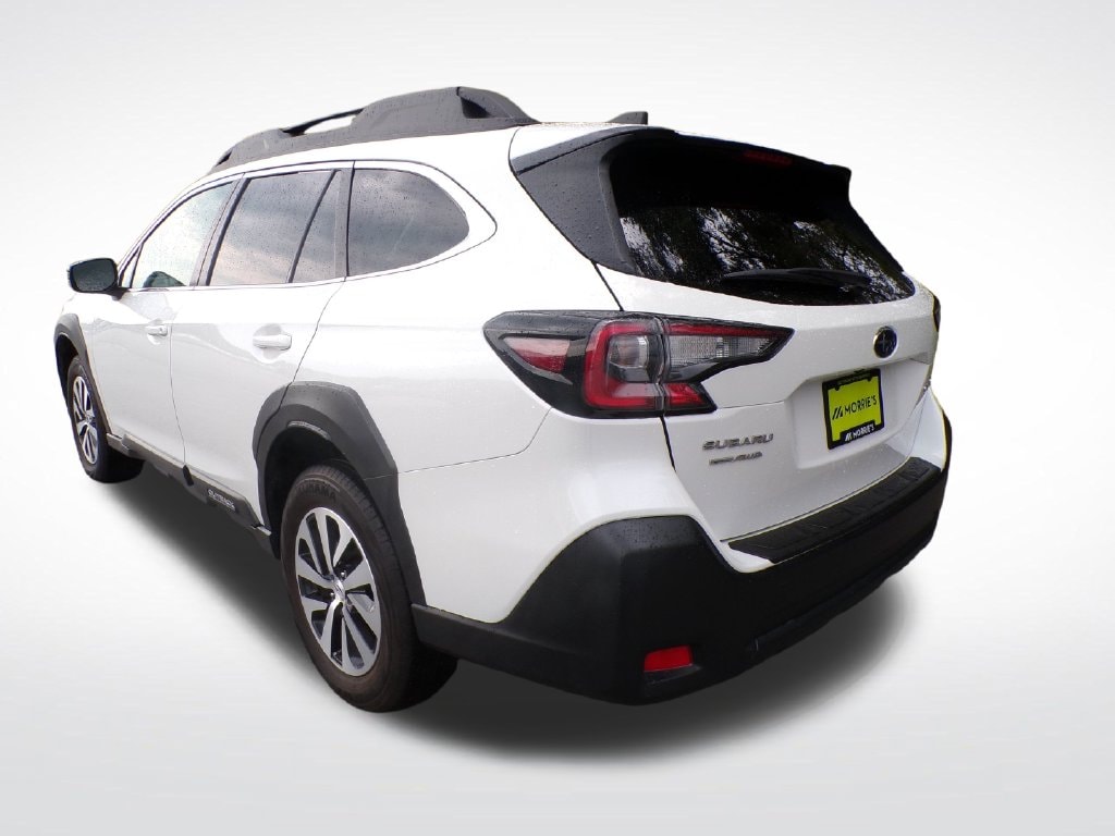 Used 2025 Subaru Outback Premium SUV