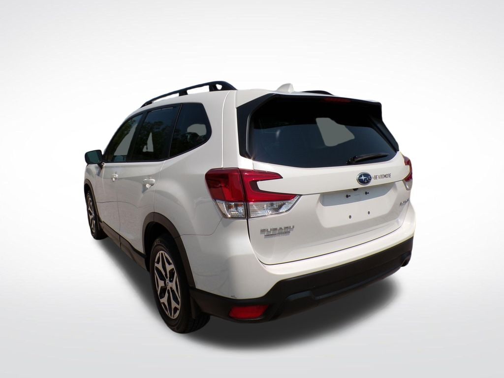 Used 2023 Subaru Forester Premium SUV