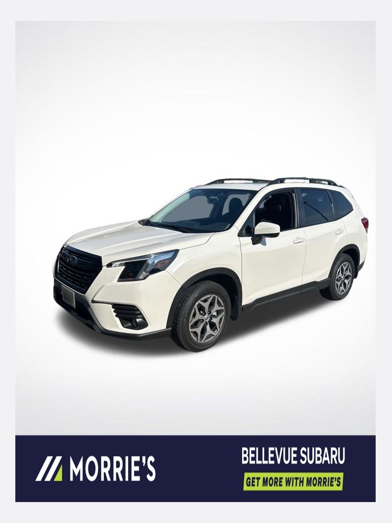 2023 Subaru Forester Premium's photo