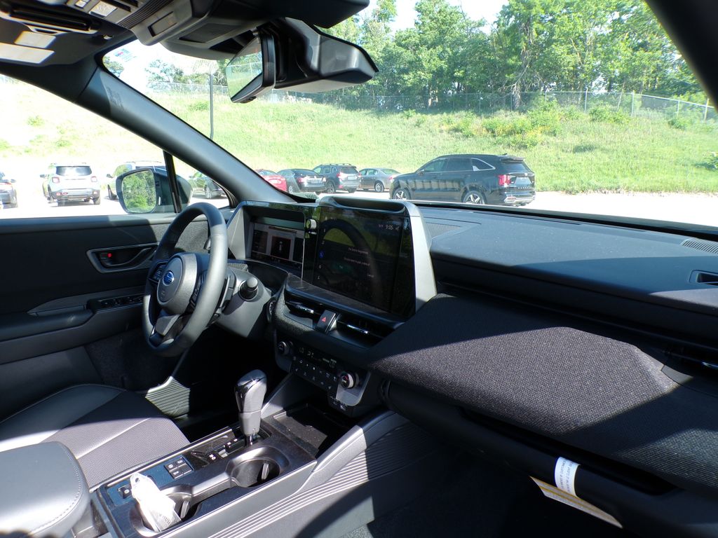 2026 Subaru Outback Limited - Photo 11