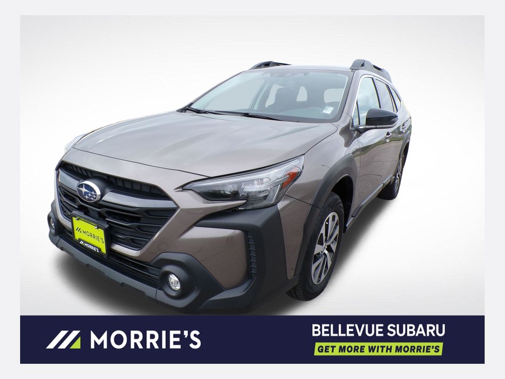 2024 Subaru Outback Premium's photo