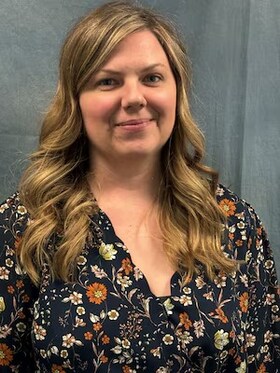 Staff member Shauna Johnson from ID_29a611