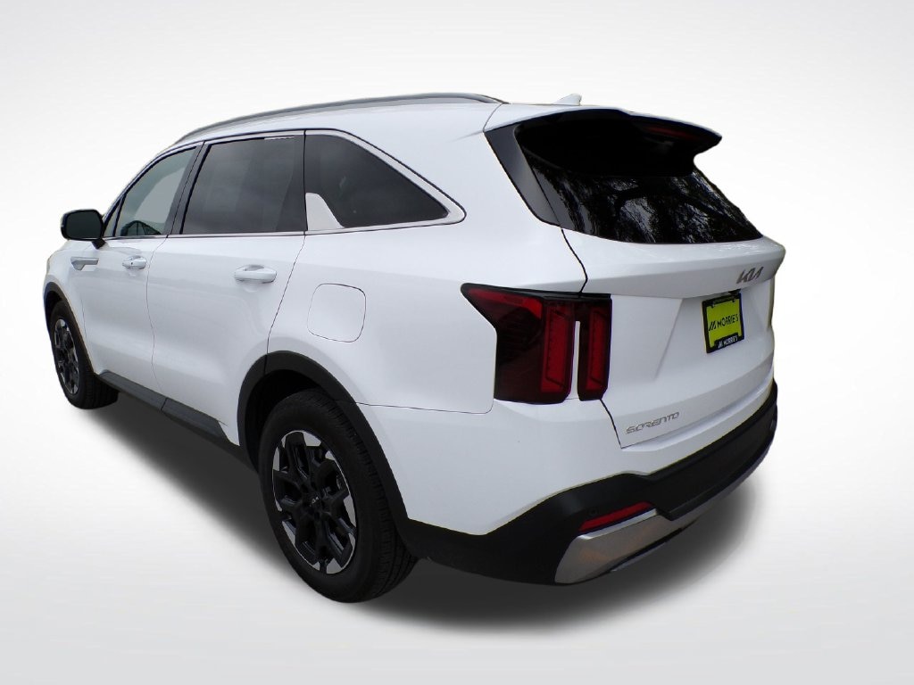 Used 2025 Kia Sorento S SUV