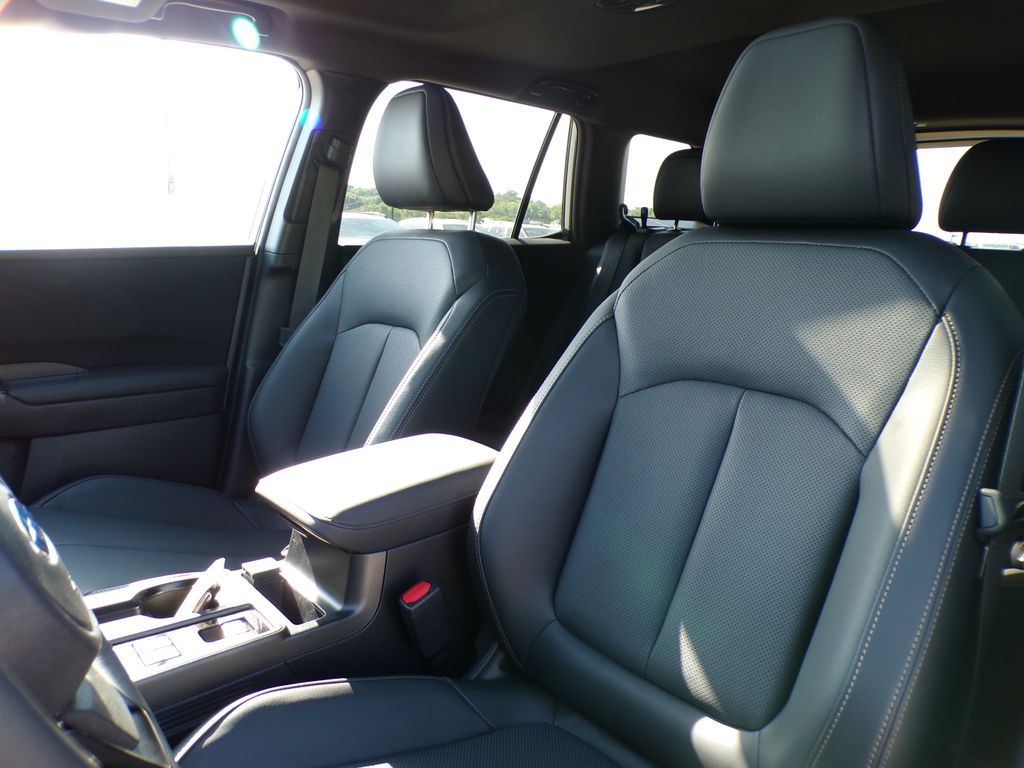 2026 Subaru Outback Limited - Photo 10