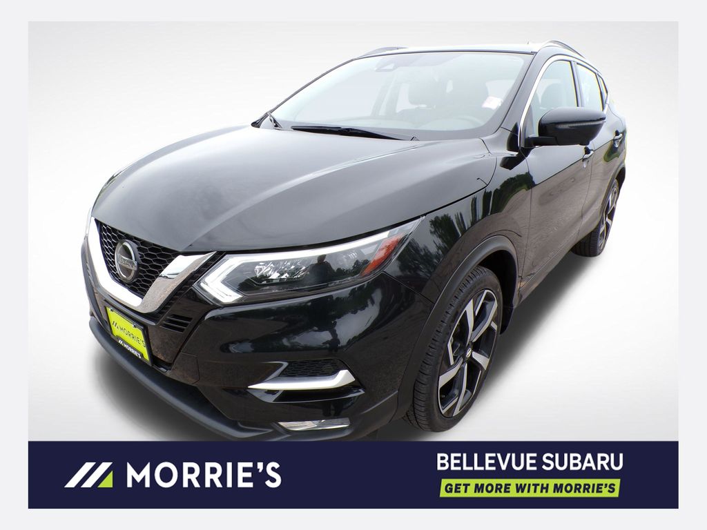 2022 Nissan Rogue Sport SL AWD's photo