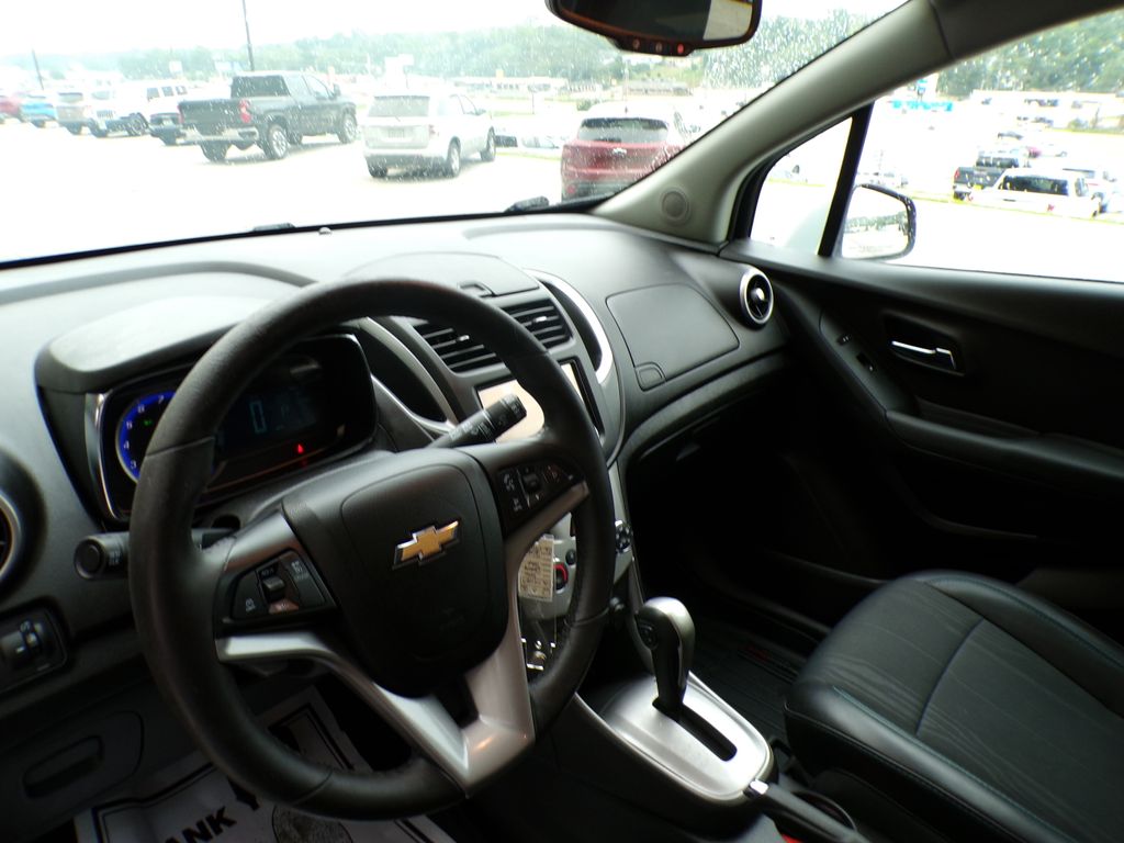Photo 7