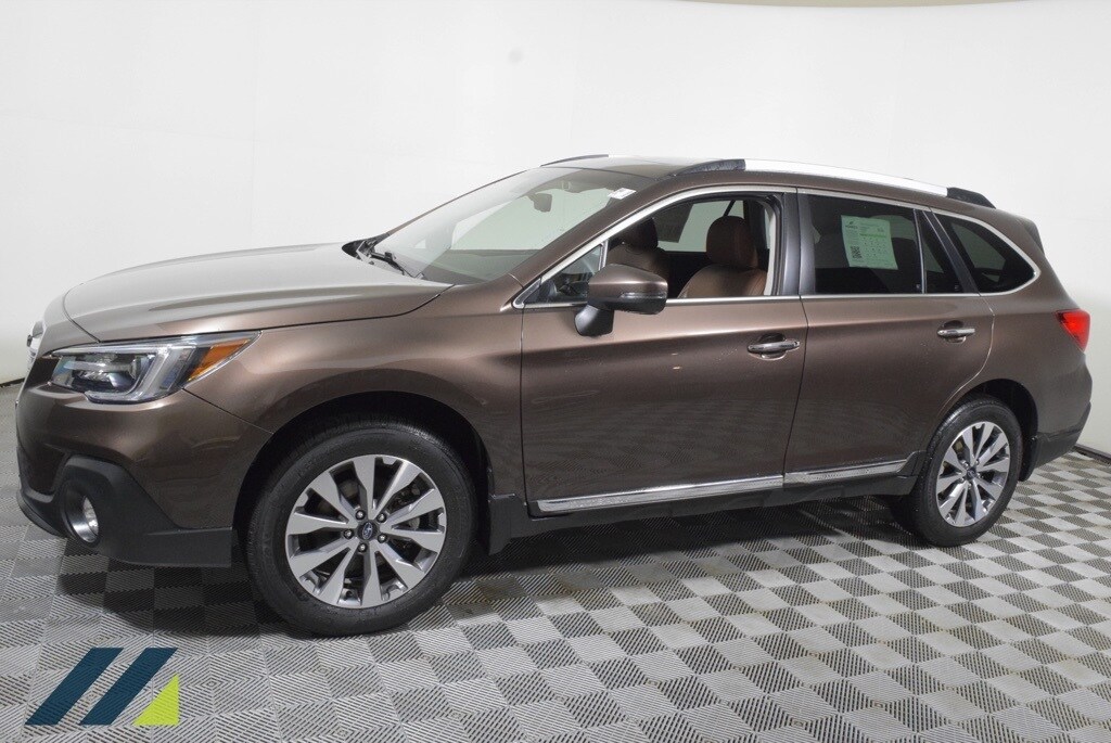 Certified 2019 Subaru Outback Touring with VIN 4S4BSATC4K3239322 for sale in Brooklyn Park, Minnesota