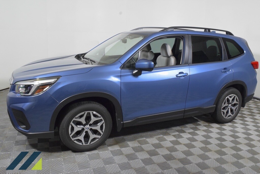 Used 2021 Subaru Forester Premium with VIN JF2SKAJC8MH499737 for sale in Brooklyn Park, Minnesota