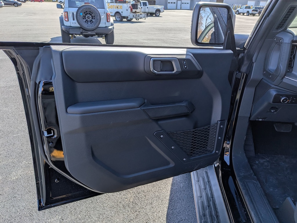 New 2026 Ford Bronco Outer Banks SUV