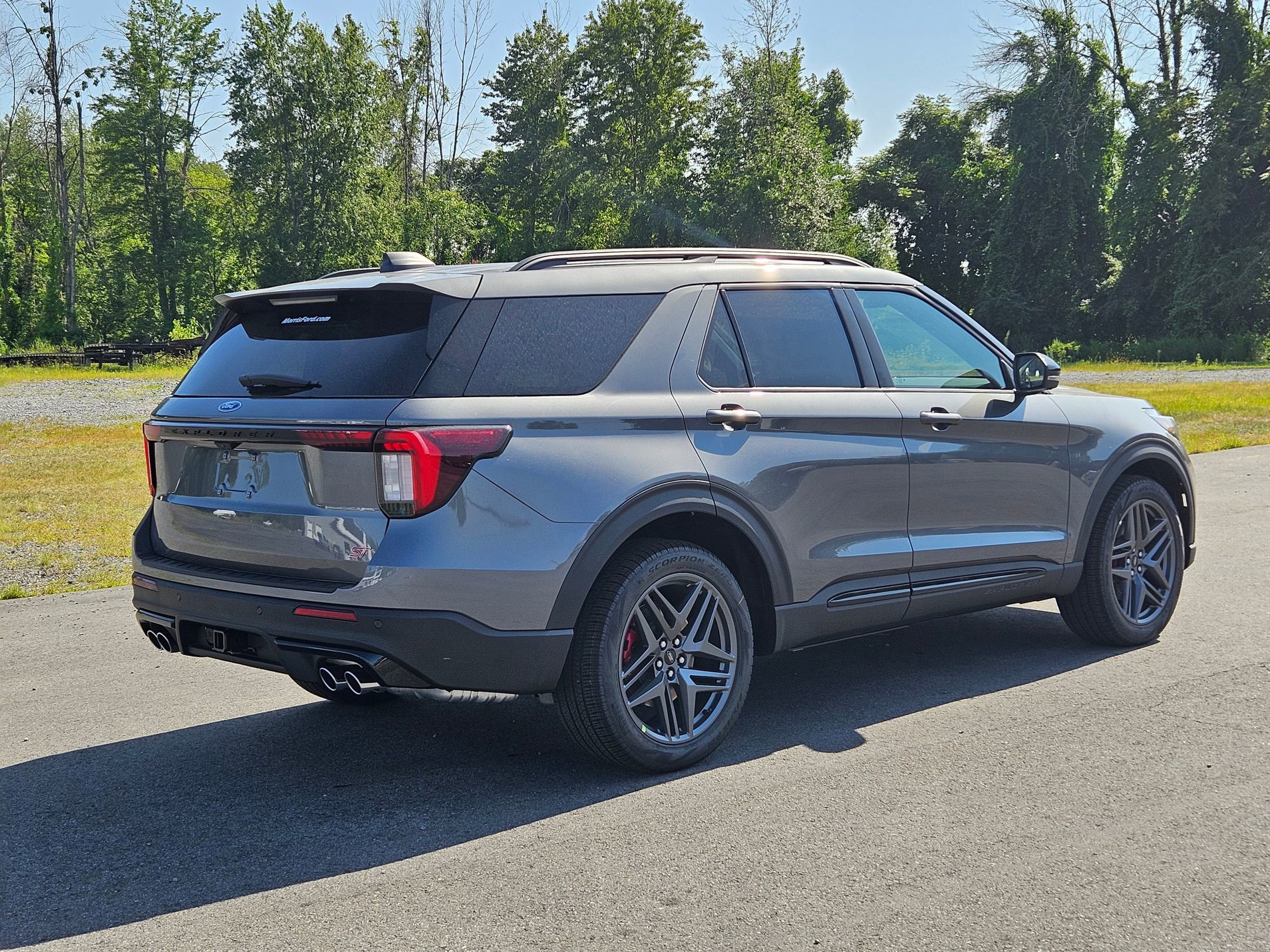 2025 Ford Explorer ST photo 2