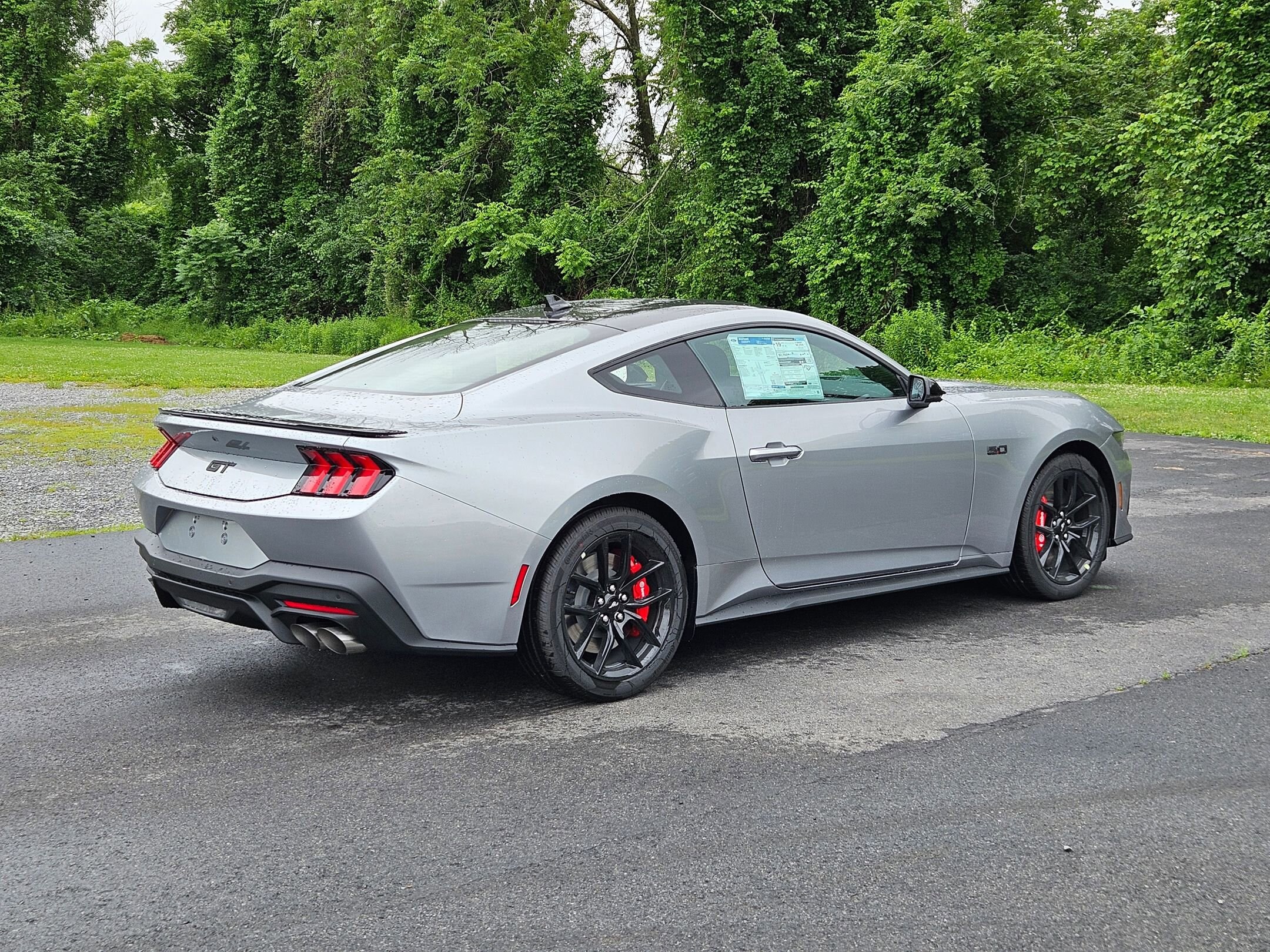 2025 Ford Mustang GT Premium photo 3
