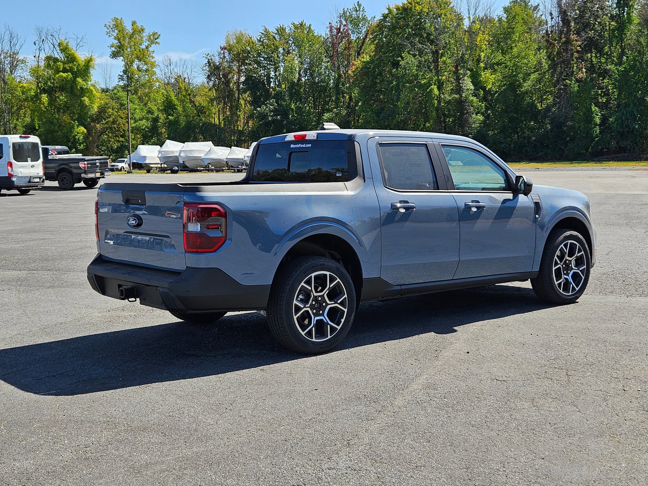 2025 Ford Maverick Lariat photo 2