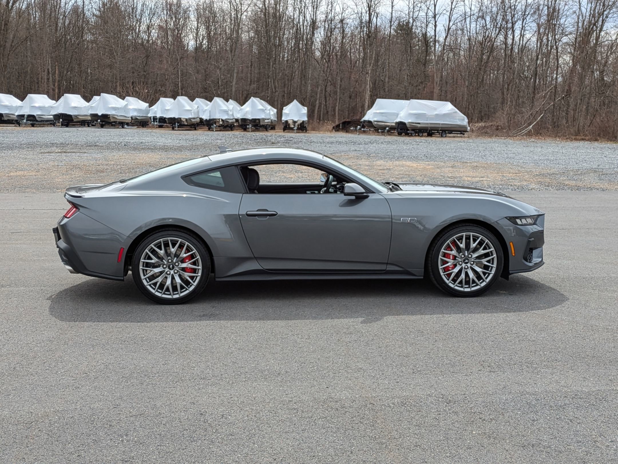 2025 Ford Mustang GT Premium photo 2