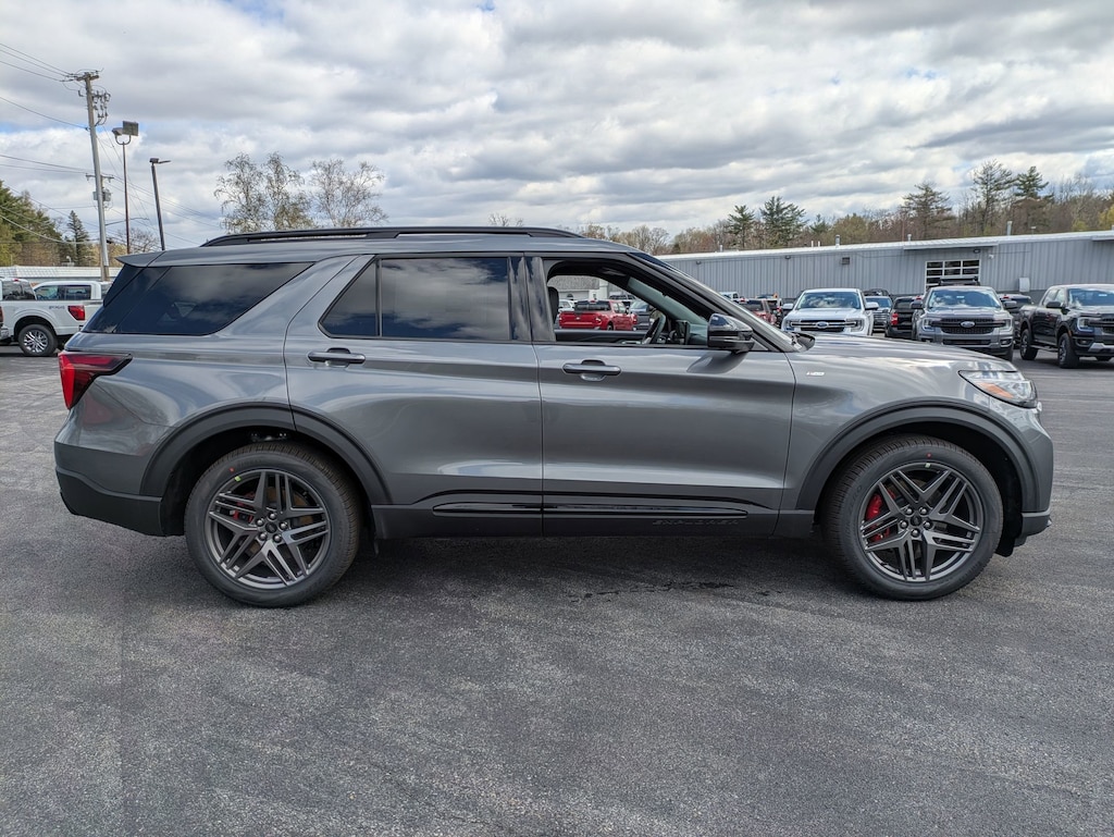 New 2026 Ford Explorer ST-Line SUV