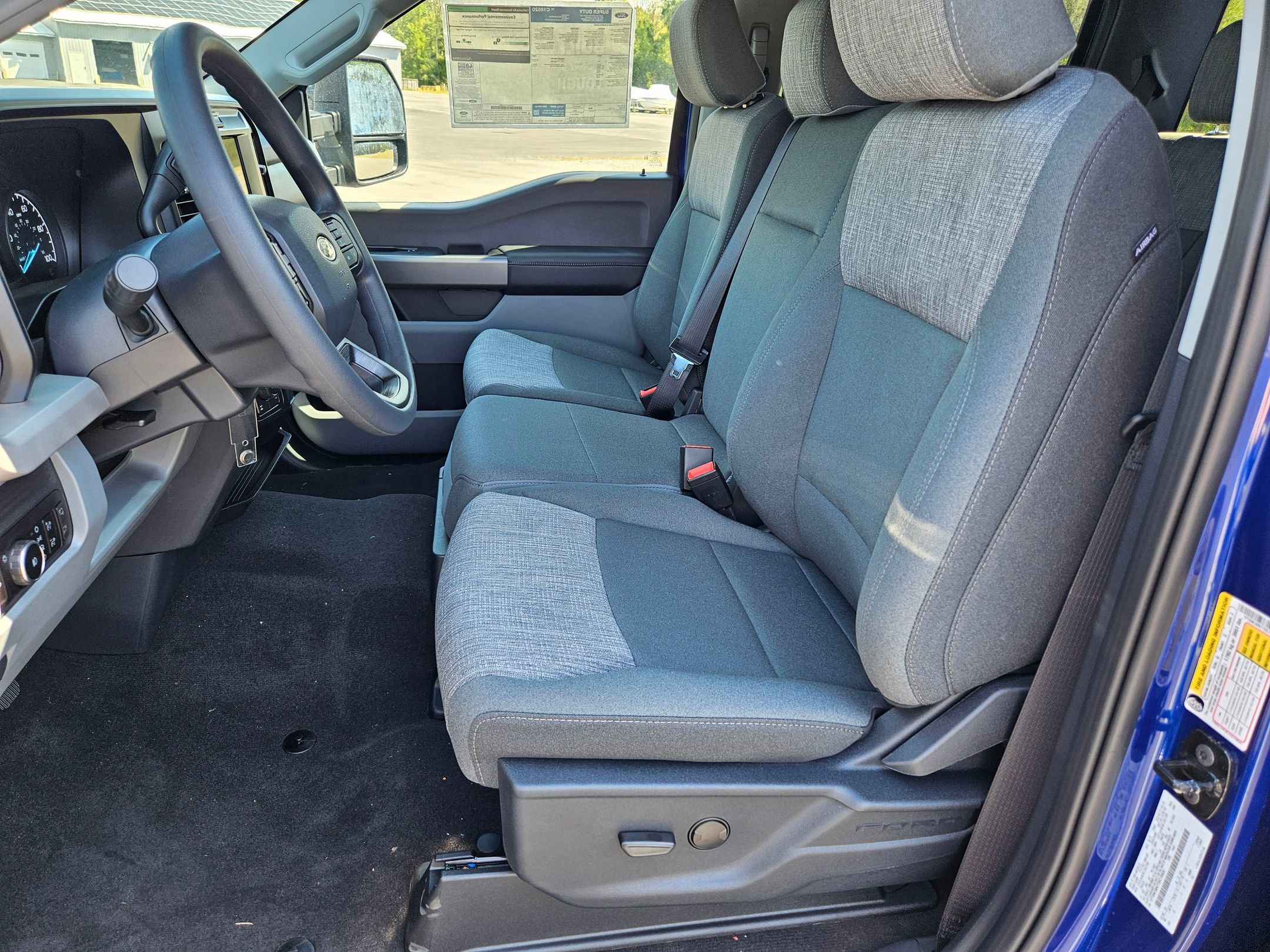 2026 Ford F-350 XLT photo 3