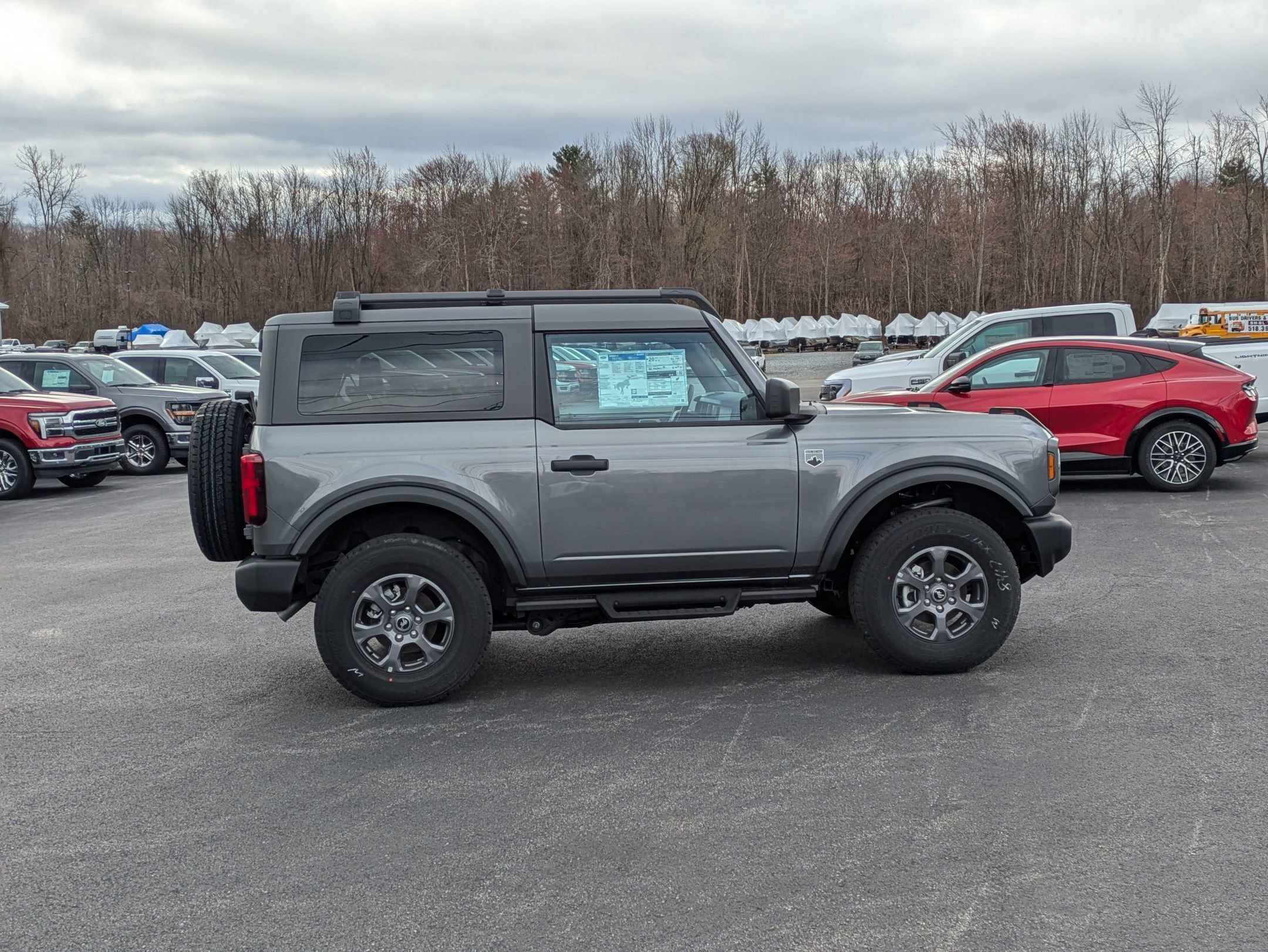 2024 Ford Bronco Big Bend photo 2