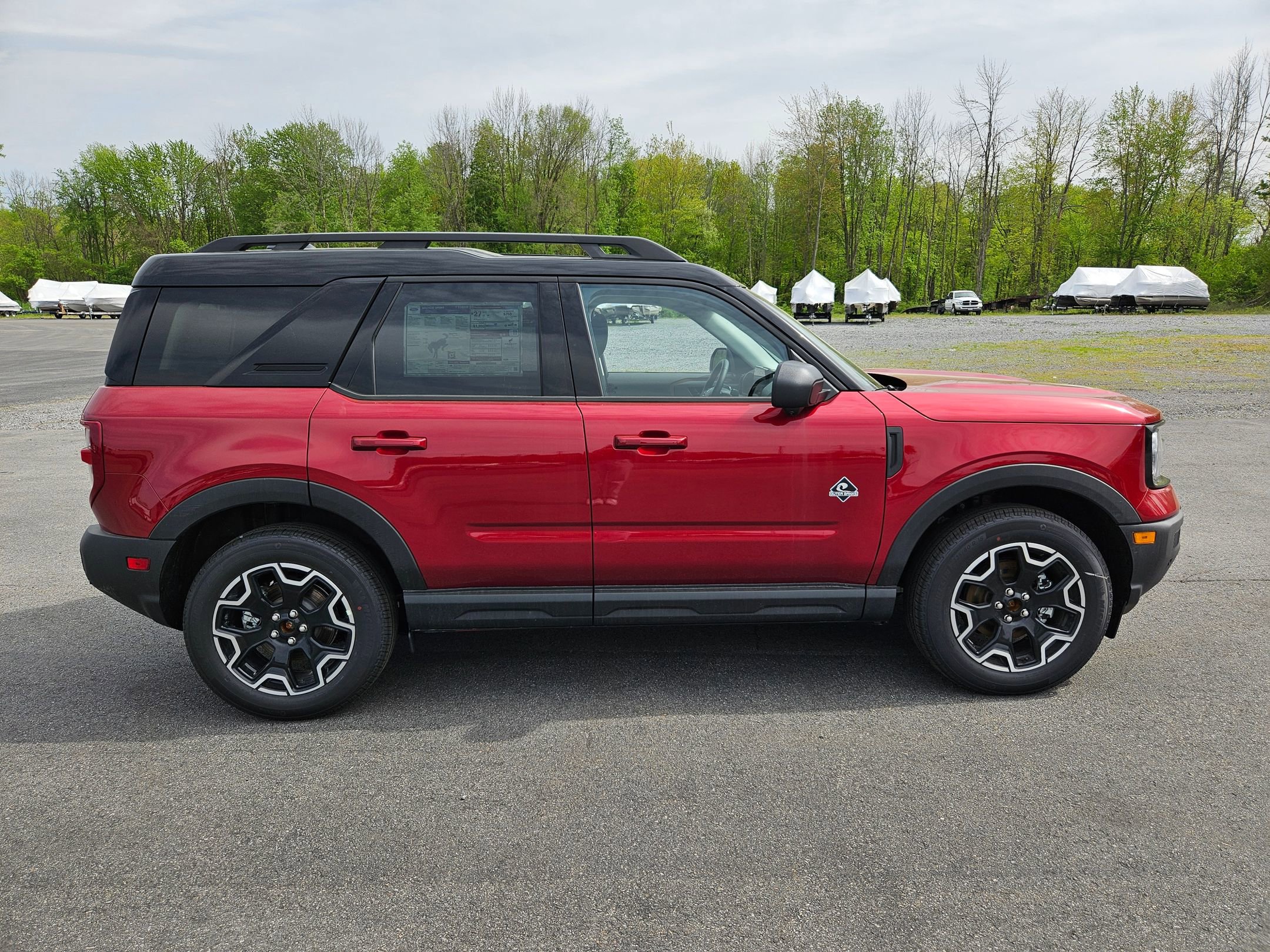 2025 Ford Bronco Sport Outer Banks photo 2