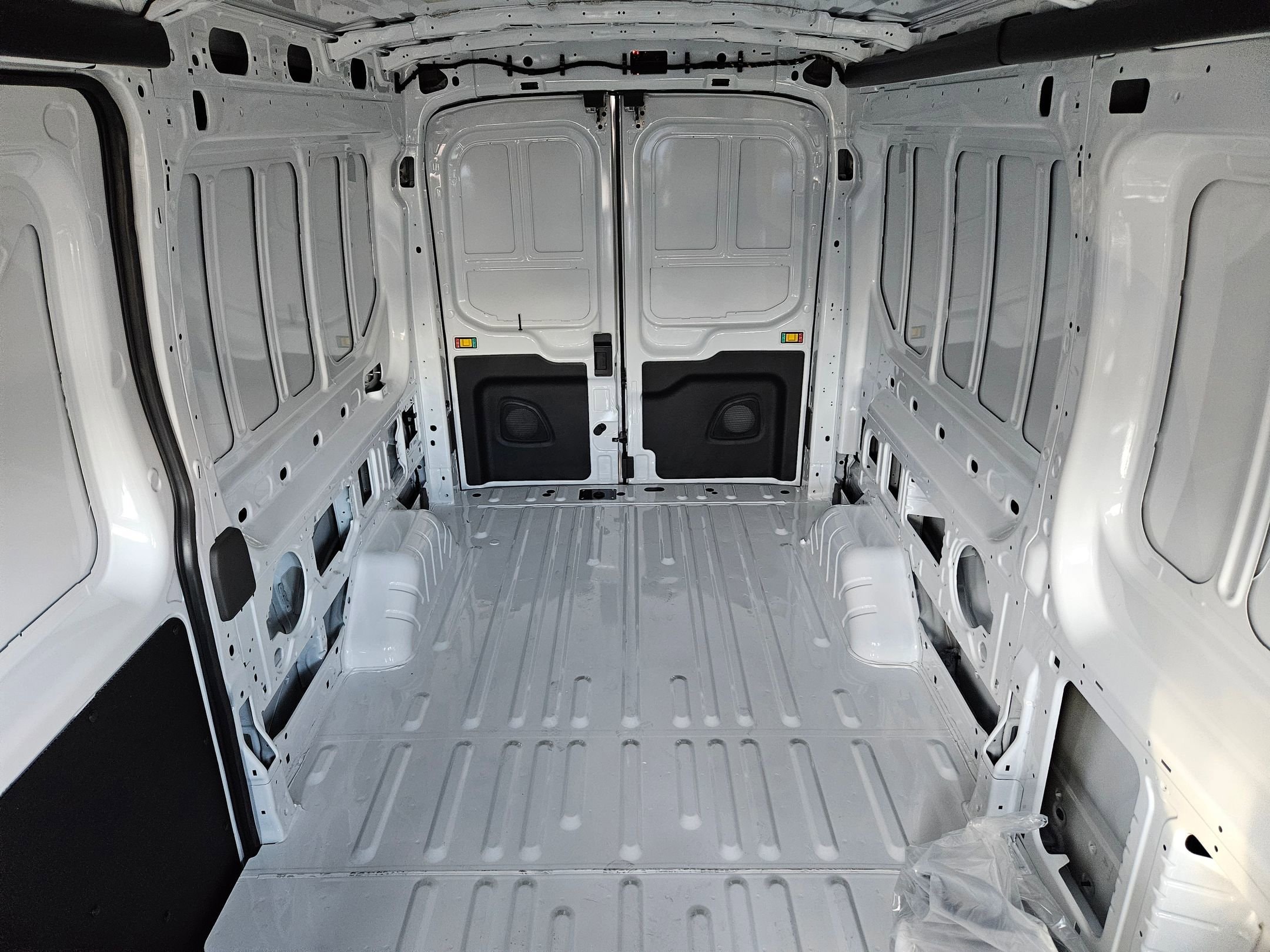 2026 Ford Transit Van Base - Photo 5