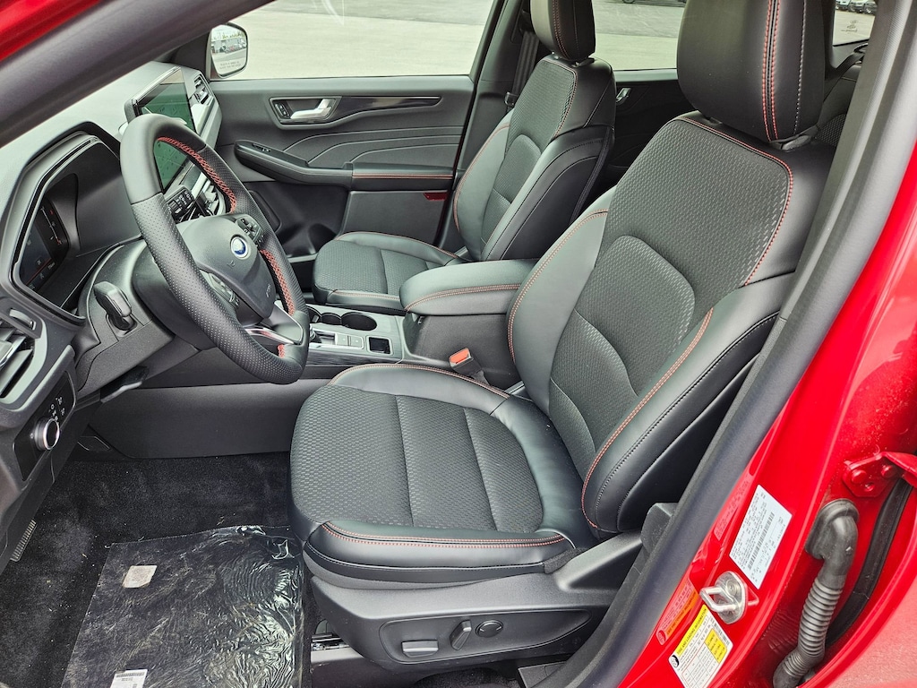 New 2025 Ford Escape ST-Line SUV