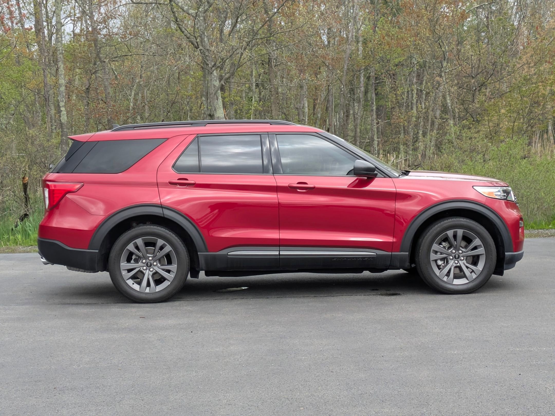 Used 2021 Ford Explorer XLT with VIN 1FMSK8DH4MGB09605 for sale in Ballston Lake, NY