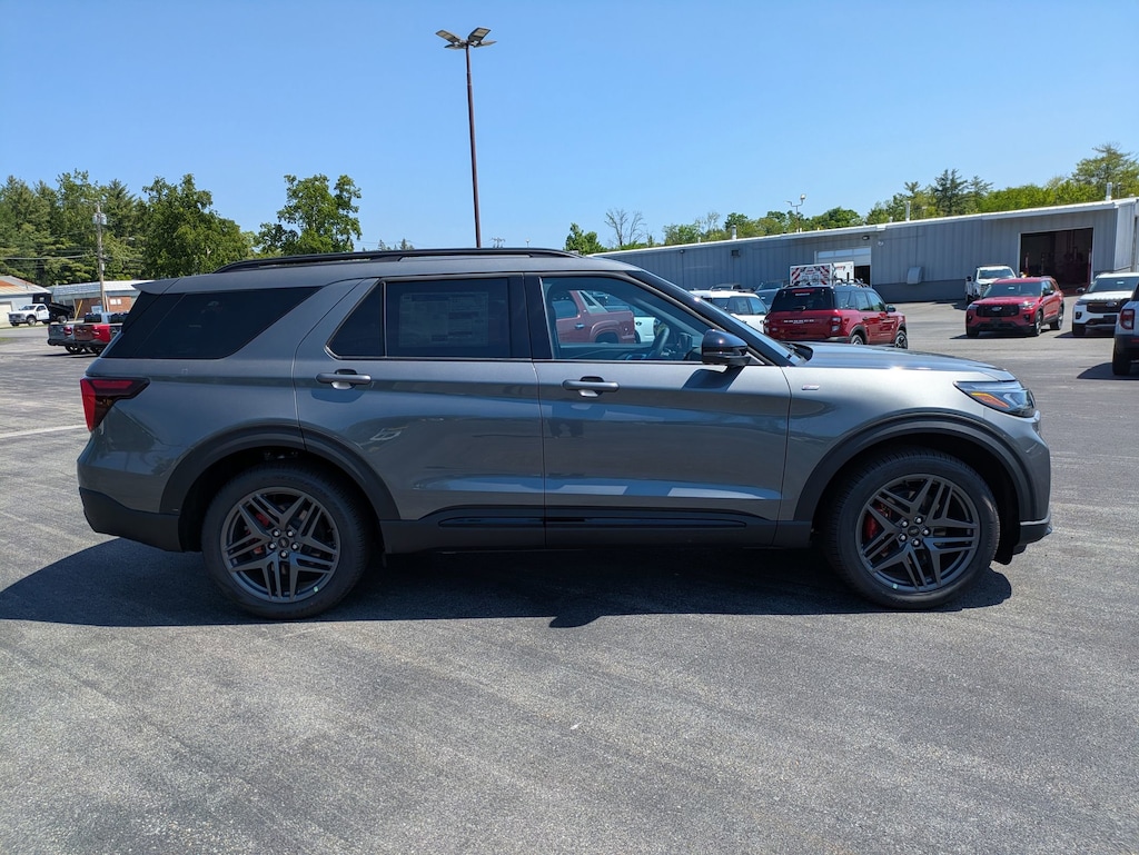 New 2026 Ford Explorer ST-Line SUV